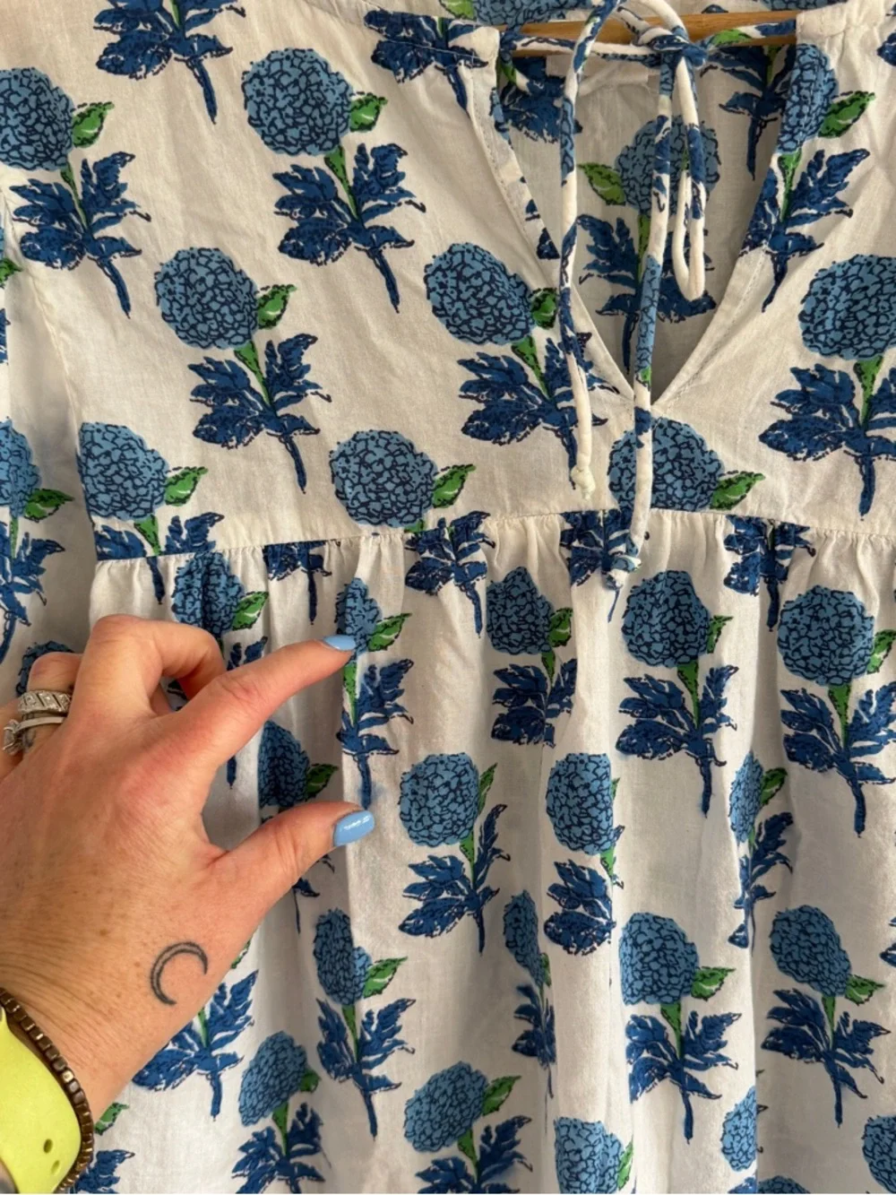 THML > Hydrangea Blouse - Picture 6 of 7